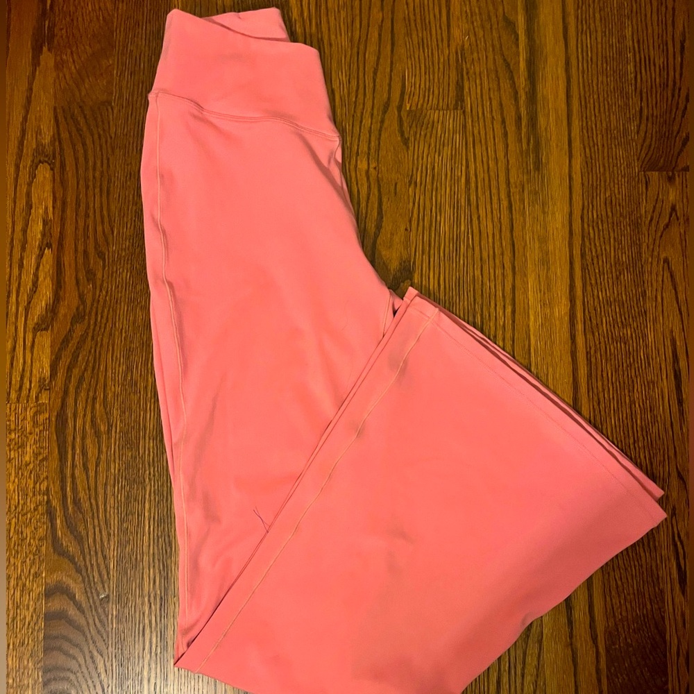 Women’s Pink Flare Leggings